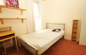 Photo 11- click for photo gallery